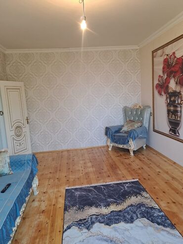 bine qesebesinde heyet evleri: 4 комнаты, 100 м², Нет кредита, Свежий ремонт