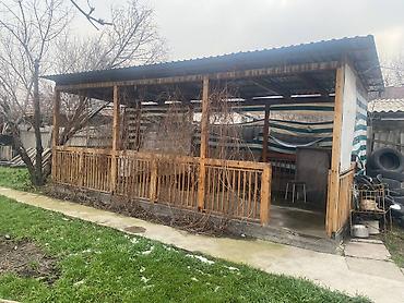 Продажа коттеджей и домов: Частный дом с закрытым двором и большим навесом в районе ГЭС 2 - — 8