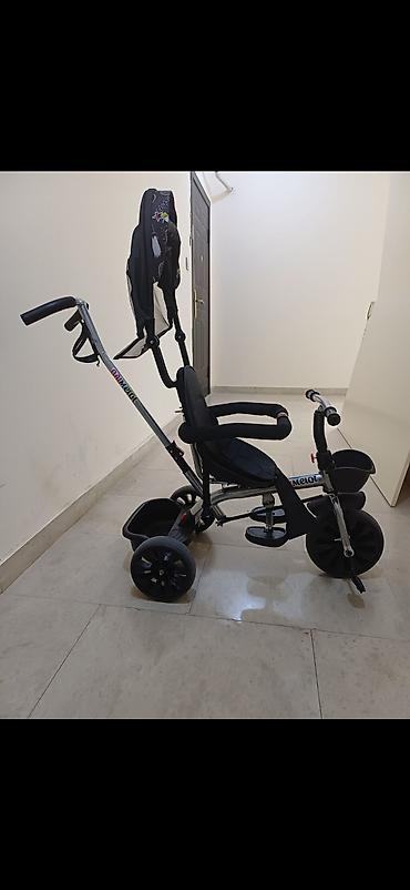 Uşaq üçün elektrik maşınları: Uşaq üçün elektrikli maşın – qırmızı rəngdə, iki oturacaqlı model — 6