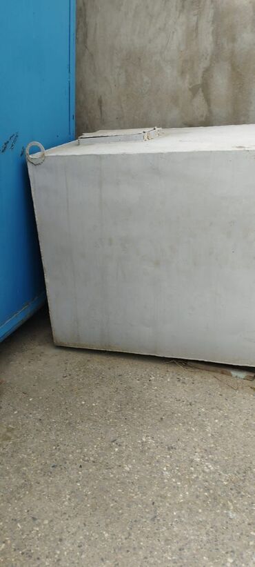Santexnika: Demir cen 2ton
450azn
Xirdalan 8601 leli