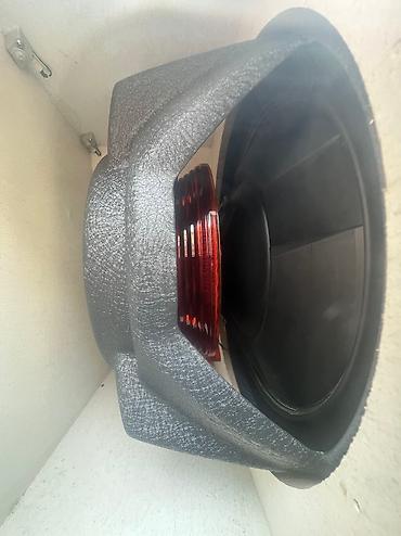 канденсаторы: Cабвуфер JBL + усилитель JVC + конденсатор ЦЕНА ОКОНЧАТЕЛЬНАЯ. Обмена — 5