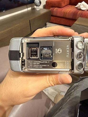 Мобильные телефоны и аксессуары: Vertu Constellation, Новый, цвет - Серебристый, 1 SIM — 4