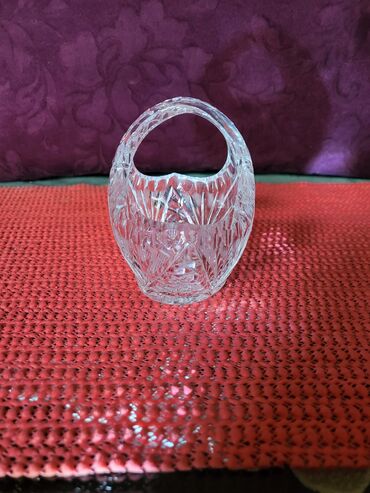 Ostalo posuđe: Korpica nova kristal,led kristal 70te. Korpica nova sve na njoj na lalafo.rs — 2 Ostalo posuđe: Korpica nova kristal,led kristal 70te. Korpica nova sve na njoj — 2