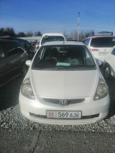 Honda: Honda Fit: 2002 г., 1.3 л, Вариатор, Бензин