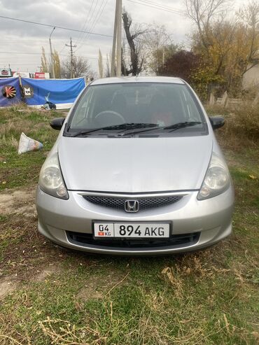 Honda: Honda Fit: 2002 г., 1.3 л, Вариатор, Бензин, Хэтчбэк