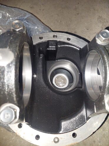 Редукторы, дифференциалы: Задний редуктор Toyota Новый, Оригинал — 17