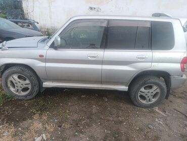 авто легковой: Mitsubishi Pajero iO (5‑дверный, серебристый) Особенности: - Кузов