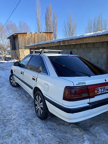 Mazda: Mazda 626: 1988 г., 2.2 л, Механика, Бензин, Хэтчбэк — 1