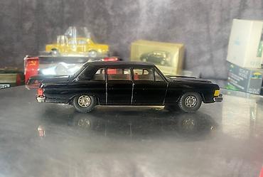 Avtomobil modelləri: Коллекционная модель GAZ-14 Cayka black 1977 Сделано в СССР Scale — 5