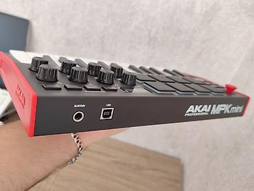Musiqi alətləri: Midi-klaviatura, Akai, Yeni — 4