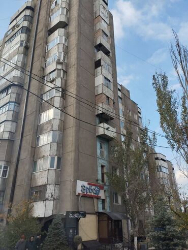 Продажа домов: 1 комната, 38 м², Индивидуалка, 11 этаж, Старый ремонт