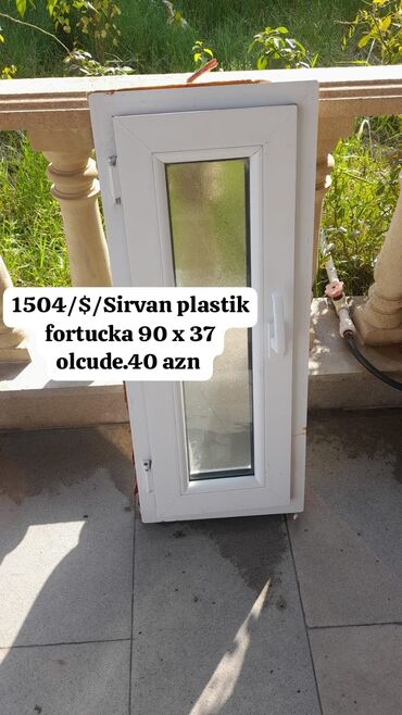 pencerler: Fortoçka, Еni: 90 sm, Uzunluğu: 37 sm