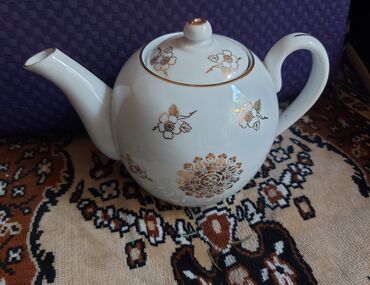 çayniklər: Rəng - Ağ, Dəm caydanı, Farfor, 1 l