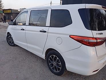 Changan: Changan Auchan A600 EV: 2022 г., 2 л, Автомат, Электромобиль, Минивэн — 2