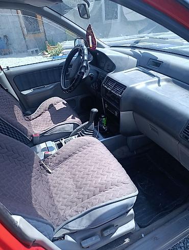 gilera runner: Mitsubishi Space Runner: 1991 г., 1.8 л, Механика, Бензин, Минивэн — 6