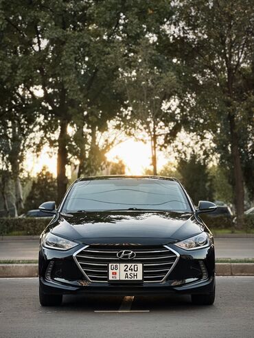 Hyundai: Hyundai Elantra: 2017 г., 2 л, Автомат, Бензин, Седан