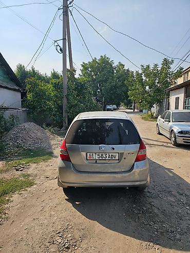 fit 2004: Honda Fit: 2001 г., 1.3 л, Автомат, Бензин, Хэтчбэк — 4