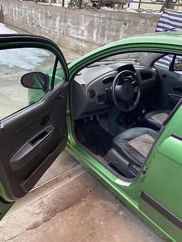 Chevrolet: Chevrolet Spark: 2008 г., 0.8 л, Механика, Бензин, Хэтчбэк — 4