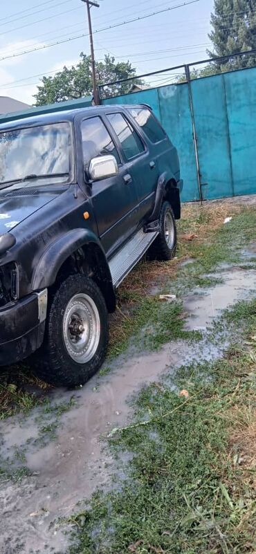 двигатель тойота 4.2 турбо дизель купить: Внедорожник Toyota Hilux Surf в черном цвете, оснащенный широкими