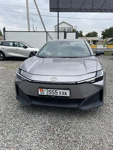 Toyota bZ3: 2023 г., Электромобиль, Седан at lalafo.kg Toyota bZ3: 2023 г., Электромобиль, Седан