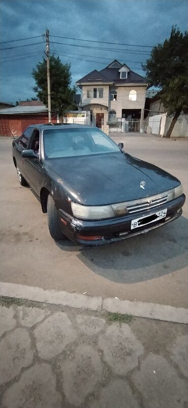 тайота хейлендер: Toyota Vista: 1992 г., 2 л, Автомат, Бензин, Седан