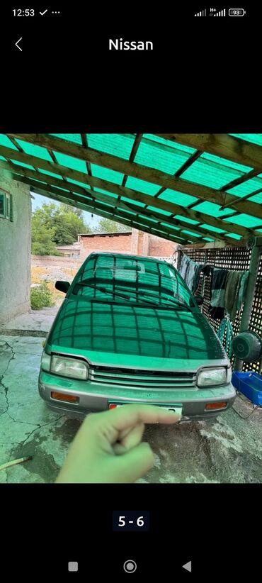 машина жалалабат: Nissan Prairie: 1990 г., 2 л, Механика, Бензин, Вэн/Минивэн