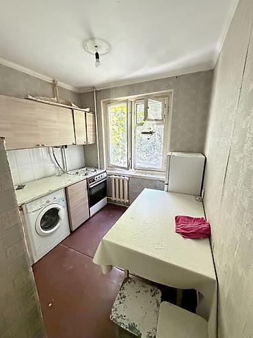угловые: 2 комнаты, 44 м², 8 мкр 104 серия, 2 этаж, Косметический ремонт — 4