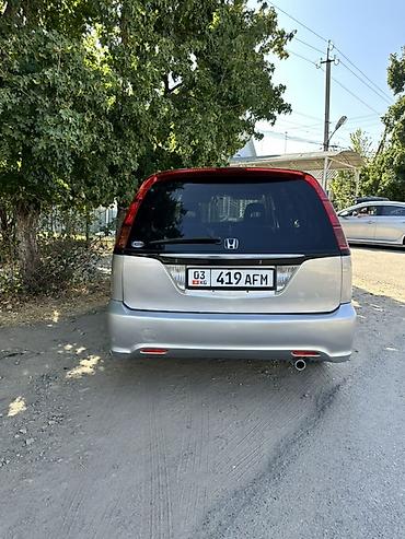 коробка стрим: Honda Stream: 2003 г., 2 л, Автомат, Бензин, Минивэн — 4