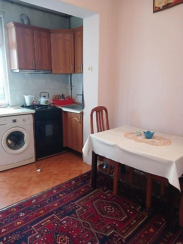 şamaxinka: 1 otaqli ev kiraye verilir, Ev Samaxinkada, 20 yanvar metroya yaxin — 2