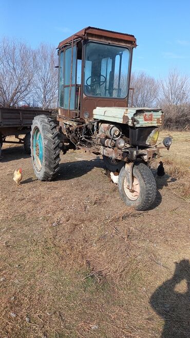 yer sumlayan traktor: Traktor Belarus (MTZ) 28, 1989 il, 13 at gücü, motor 0.8 l, İşlənmiş