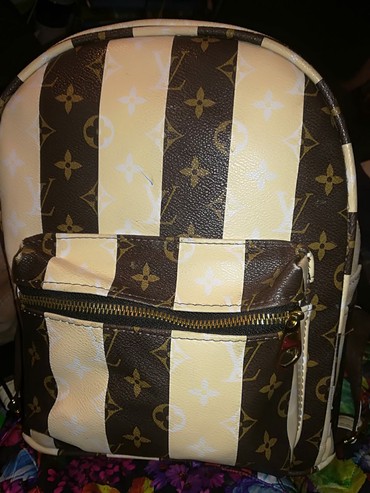 Modni rančevi: Odlican i praktican ranac uz sve kombinacije nov lv — 6