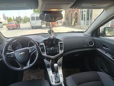 audi tt: Chevrolet Cruze sedan - Gümüşü-bej rəngli kuzov, 4 qapı, yüngül — 6