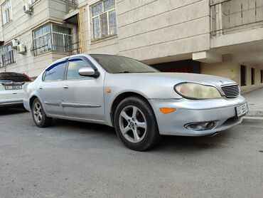 tayota runx: Nissan Maxima: 2000 г., 3 л, Автомат, Газ, Седан