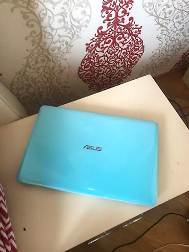 asus manitor: Nootbuk,Core i 5 Asus nootbuku demek olar tezedi 1500 azne — 2