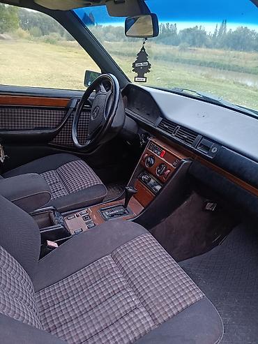 Транспорт: Mercedes-Benz W124: 1990 г., 0.3 л, Автомат, Дизель, Седан — 5