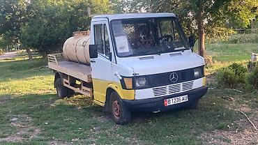 Грузовик, Mercedes-Benz, Стандарт, 3 т, Б/у — 2