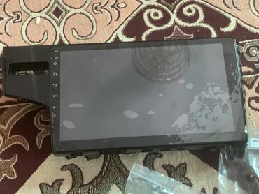 Магнитолы: Новый, Нестандартный, 10 ", Android (встроенная ОС), Android Auto, 2 ГБ ОЗУ, 32 Гб ПЗУ
