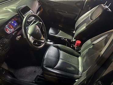 spark запчастини: Chevrolet Spark: 2018 г., 1 л, Автомат, Бензин, Седан — 8
