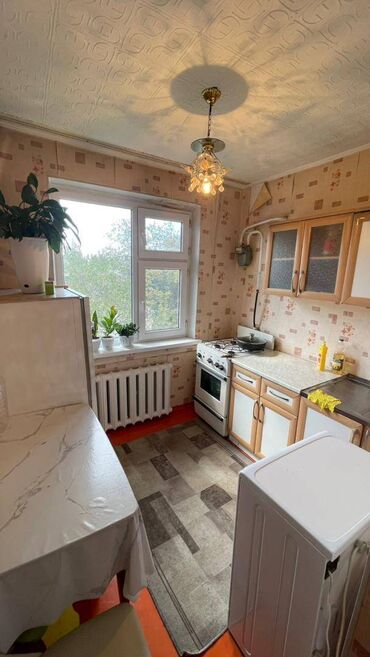 аренда помещения недорого: 1 комната, 32 м², 104 серия, 4 этаж