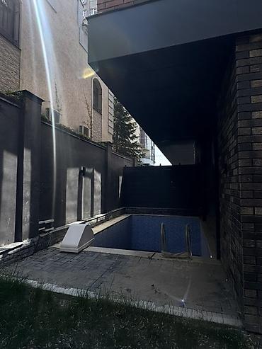 Продажа таунхаусов: Продается таунхаус в районе тц Ала-Арча В состоянии ПСО Со своим — 11