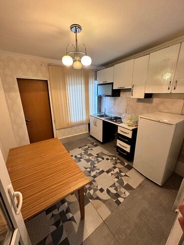 Uzunmüddətli kirayə evlər: 25 kv. m, 1 otaqlı, Kombi, Qaz, İşıq — 8