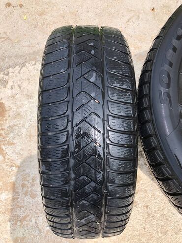 Шины: Шины 215 / 60 / R 16, Всесезонная, Б/у, Комплект, Легковые, Италия, Pirelli