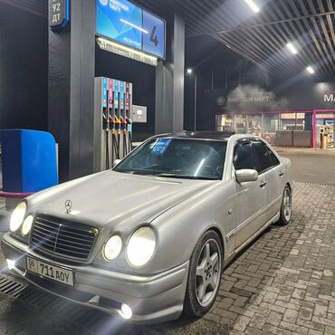 шины в бишкеке: Диски R 18 AMG, Комплект, отверстий - 5, Б/у