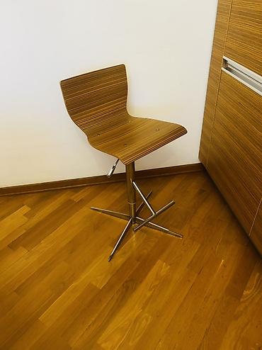 bar stullari satilir: Palitradan alınmış İtaliya istehsalı bar (yüksək) stulu, 2 ədəddir — 1