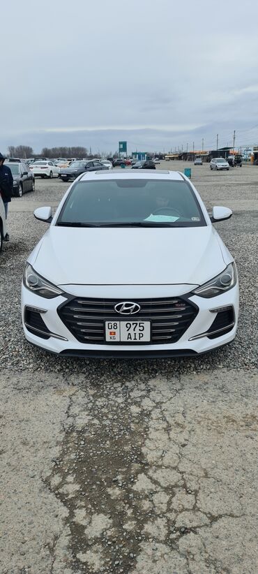 до 6 мес: Hyundai Elantra: 2017 г., 1.6 л, Автомат, Бензин, Седан