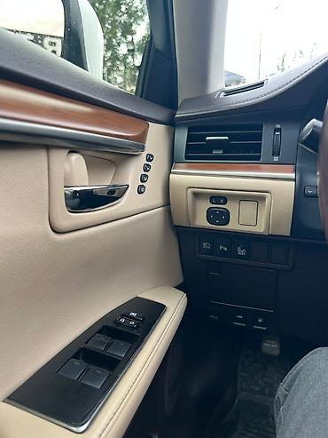 lexus es 300h 2018: Lexus ES: 2018 г., 2.5 л, Автомат, Гибрид, Седан — 10