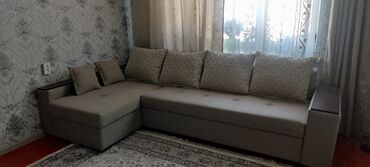 диван для гостинной: Угловой диван, цвет - Бежевый, Новый