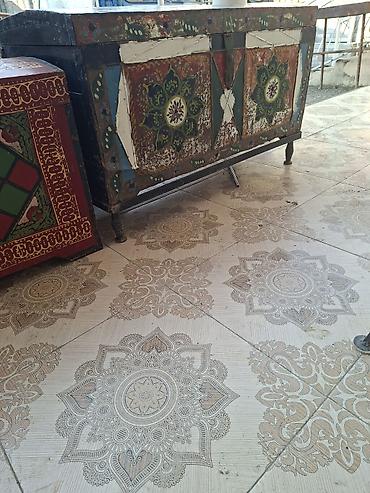 şaxta baba sekilleri: Əl işi naxışlı taxta sandıq - Material: bərk ağac - Üstü və ön — 2