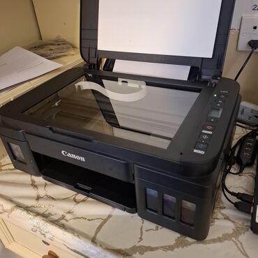 Printerlər: Canon 4 rəng printer. 7,8 aydır alınıb iş üçün.faktiki istifadə