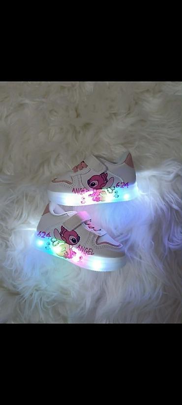 Patike: Dečije patike sa LED đonom – motiv Stitch/Angel - Bele patike sa — 1
